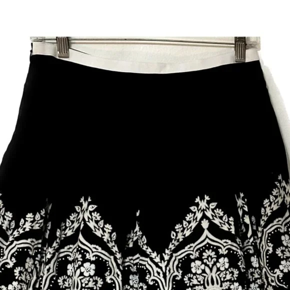 Black & White Skirt with Pom Pom Fringe Hem ~ Ann Taylor Loft - Picture 7 of 8